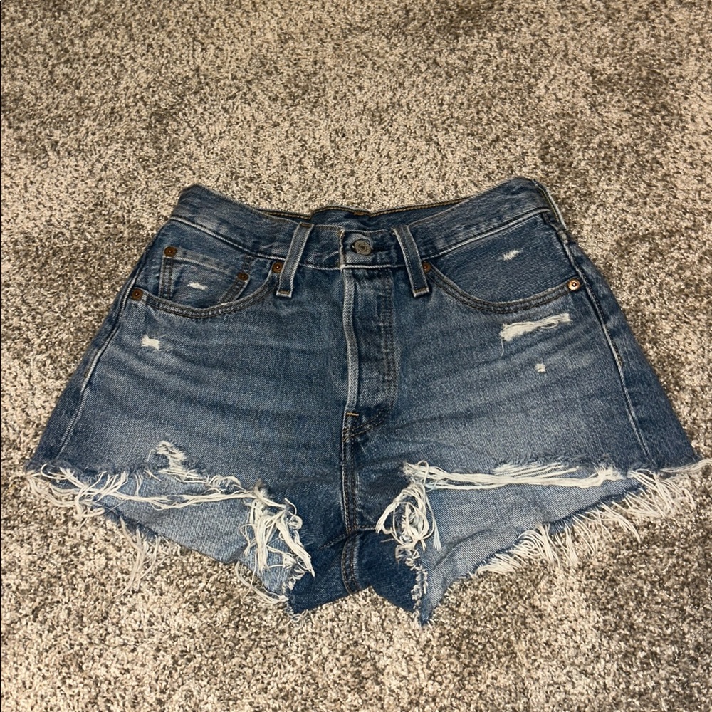 Levi's Blue Denim Jeans with Classic Patch